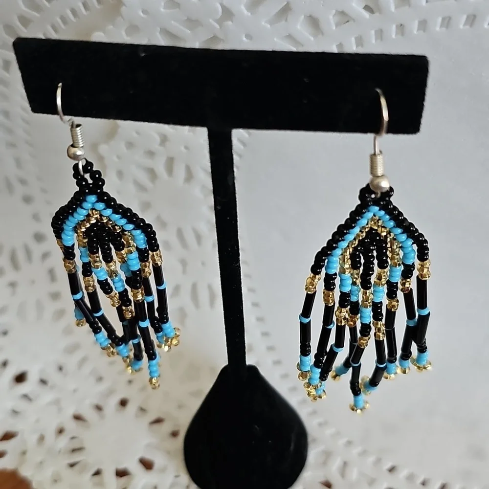 Chic Beaded Fringe Earrings in Black, Blue, and Gold - Picture 2 of 4